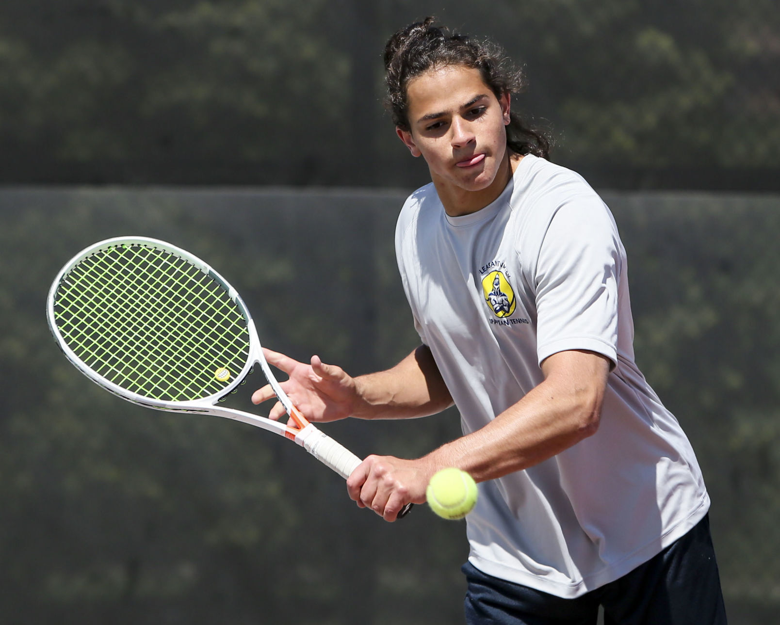 050721-qc-spt-mac boys-tennis-07.JPG